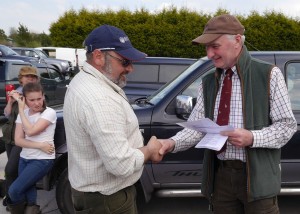 Steve Burns congratulating Mick Kay  